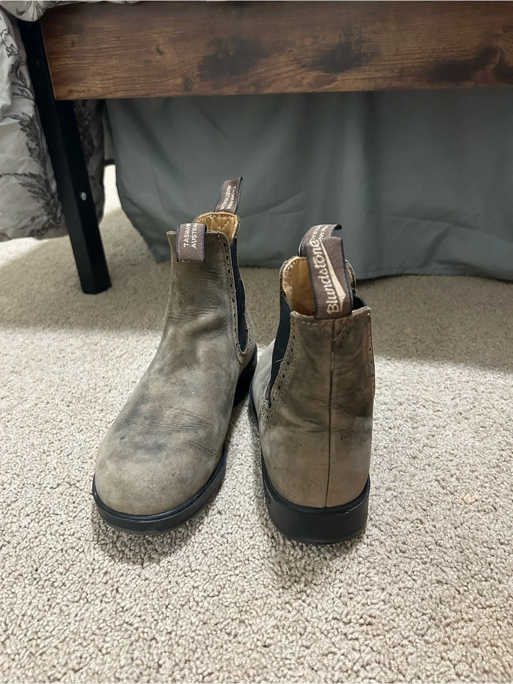 Blundstone Boots Women’s 7.5/Mens 5.5